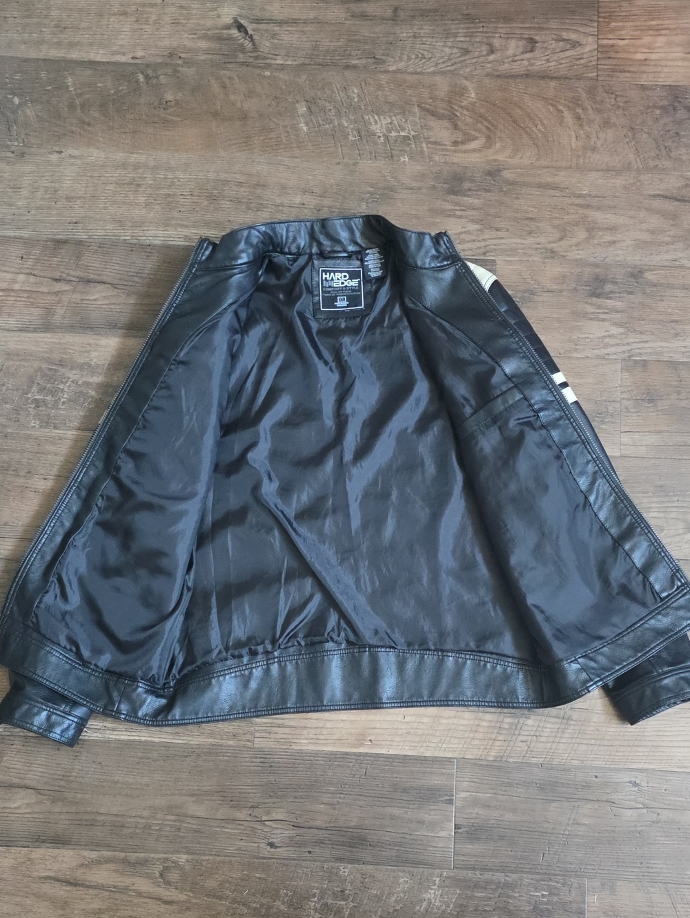 Hard EDGE•  Black Leather Motorcycle Jacket with Cream Shoulder Accents - Picture 3 of 11
